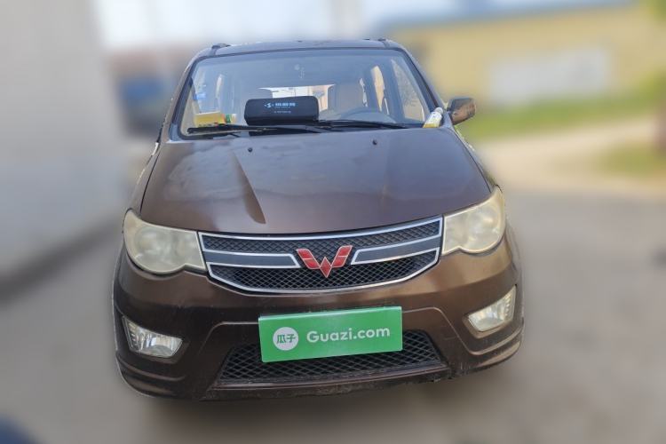 Used Wuling Hongguang 2014 1.2L S Standard Version China IV Standard Front