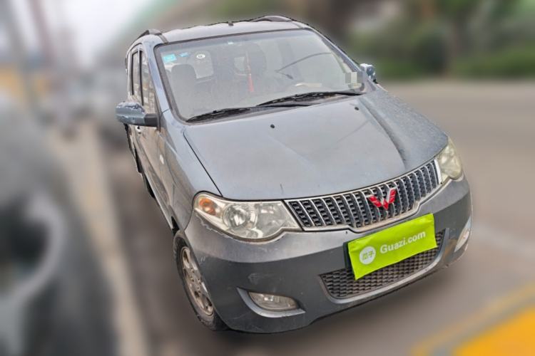 Used Wuling Hongguang 2014 1.2L Standard Model China IV Front Right 45 Deg
