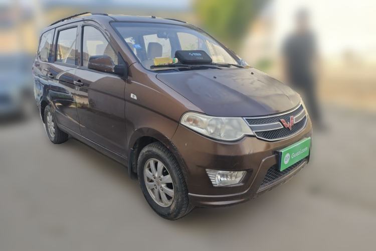 Used Wuling Hongguang 2014 1.2L S Standard Version China IV Standard Front Right 45 Deg