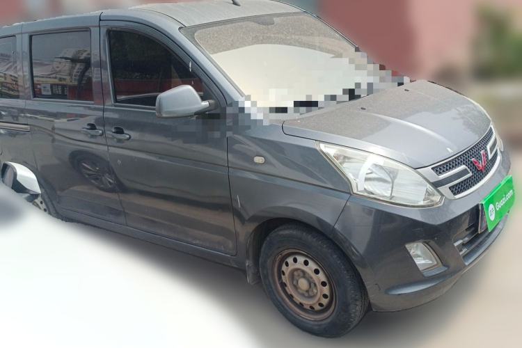 Used Wuling Hongguang 2014 1.2L Base Model China IV Front Right 45 Deg