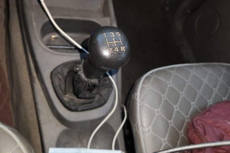 Used Wuling Hongguang 2014 1.2L Base Model China IV Gear Lever