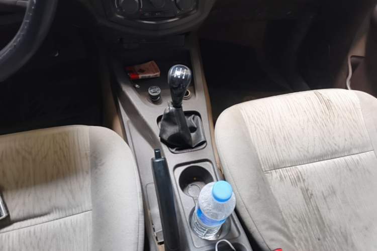 Used Wuling Hongguang 2014 1.5L Base Version Gear Lever