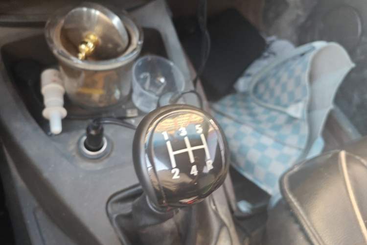 Used Wuling Hongguang 2014 1.2L Base Model China IV Gear Lever