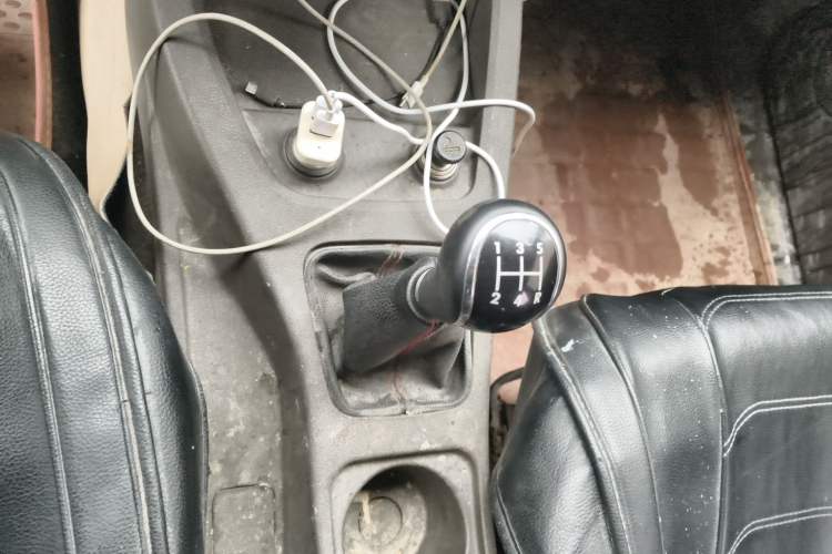 Used Wuling Hongguang 2014 1.2L Base Model China IV Gear Lever