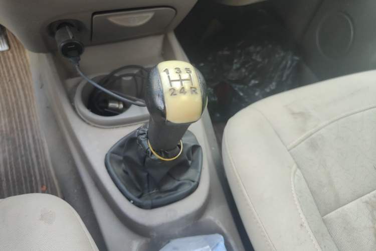 Used Wuling Hongguang 2014 1.2L Base Model China IV Gear Lever