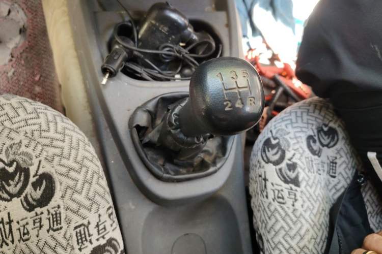 Used Wuling Hongguang 2014 1.2L Base Model China IV Gear Lever