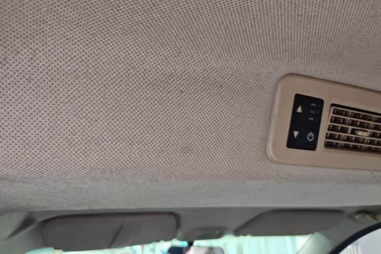 Used Wuling Hongguang 2014 1.5L S Standard Version Headliner