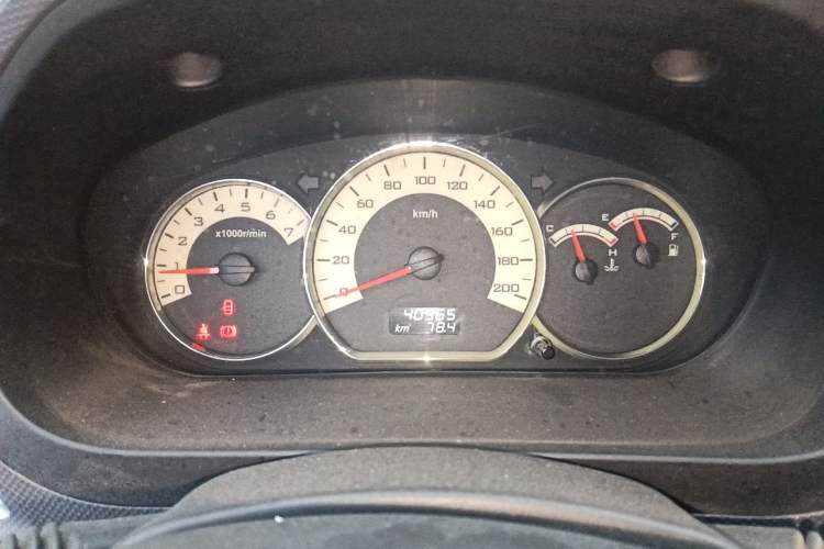 Used Wuling Hongguang 2014 1.5L S Luxury Model Instrument Cluster