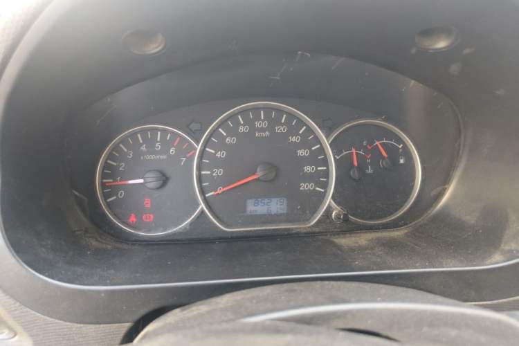 Used Wuling Hongguang 2014 1.2L S Standard Version China IV Standard Instrument Cluster