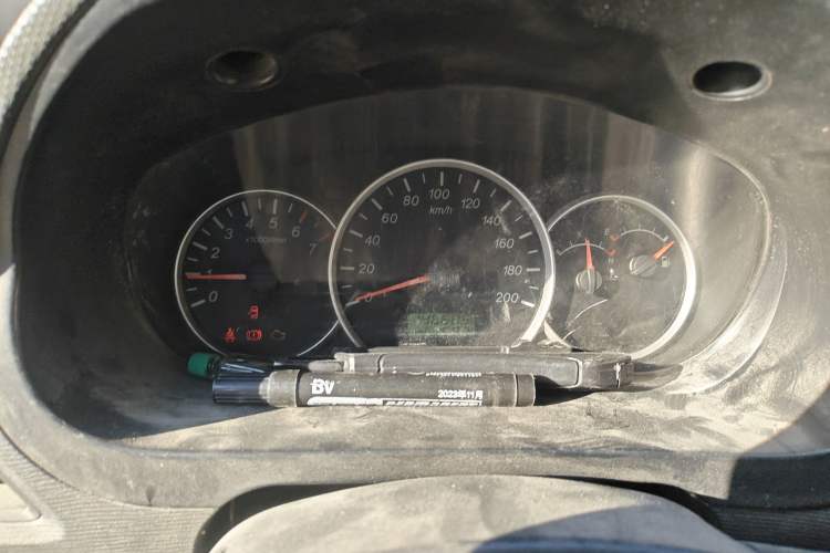 Used Wuling Hongguang 2014 1.2L Standard Model China IV Instrument Cluster