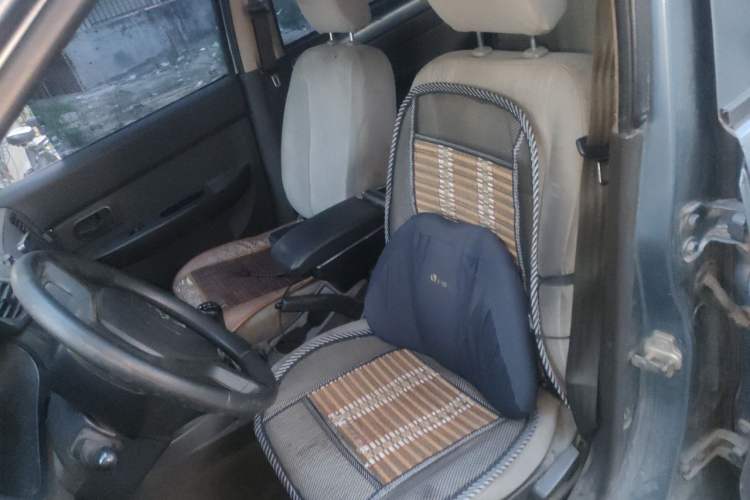 Used Wuling Hongguang 2014 1.5L Base Version Left Front Seat