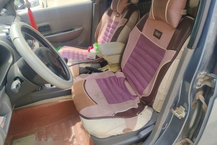 Used Wuling Hongguang 2014 1.2L Base Model China IV Left Front Seat