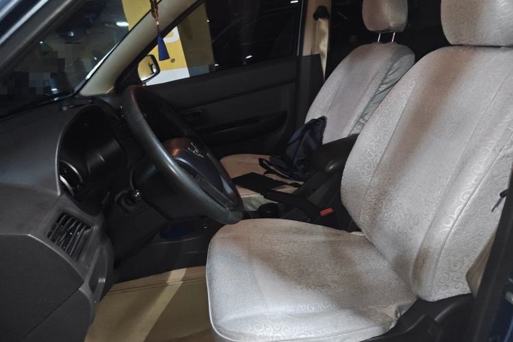 Used Wuling Hongguang 2014 1.5L Standard Version Left Front Seat