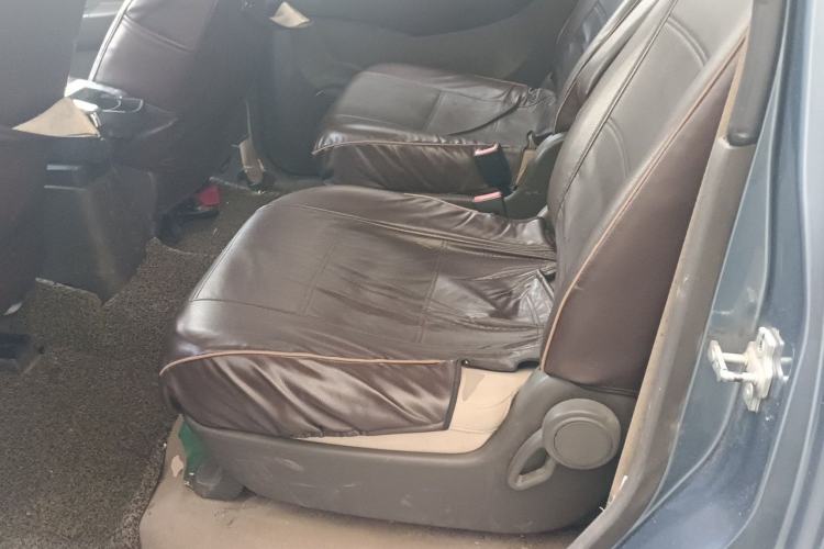 Used Wuling Hongguang 2014 1.2L Standard Model China IV Left Rear Seat