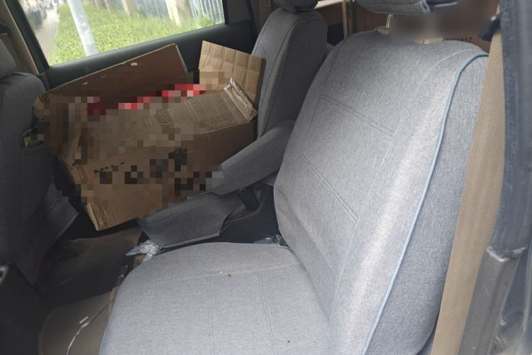 Used Wuling Hongguang 2014 1.5L S Standard Version Left Rear Seat