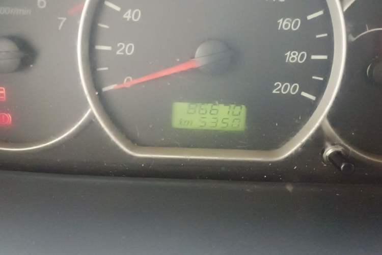 Used Wuling Hongguang 2014 1.2L Standard Model China IV Odometer Close Up