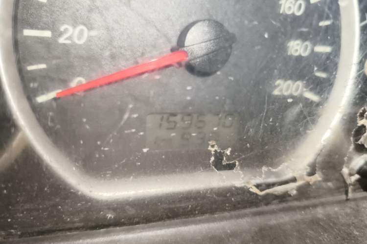 Used Wuling Hongguang 2014 1.2L Base Model China IV Odometer Close Up