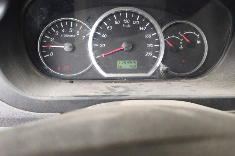 Used Wuling Hongguang 2014 1.2L Base Model China IV Odometer Close Up