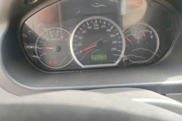 Used Wuling Hongguang 2014 1.2L Base Model China IV Odometer Close Up