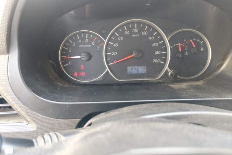 Used Wuling Hongguang 2014 1.2L S Standard Version China IV Standard Odometer Close Up