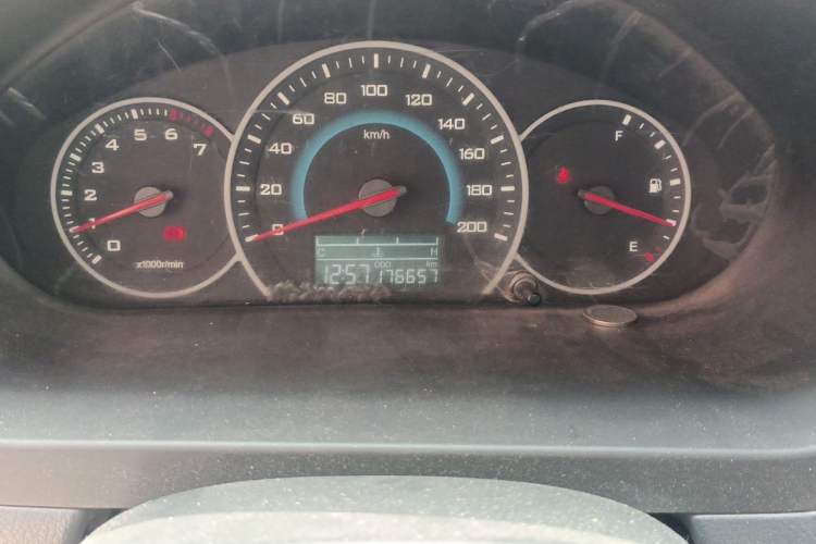 Used Wuling Hongguang 2014 1.2L Base Model China IV Odometer Close Up