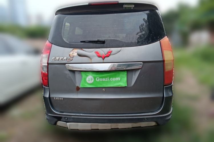 Used Wuling Hongguang 2014 1.5L S Luxury Model Rear