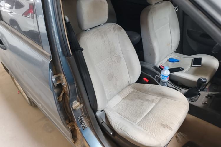 Used Wuling Hongguang 2014 1.5L Base Version Right Front Seat