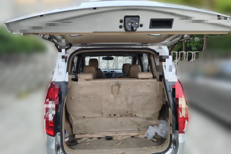 Used Wuling Hongguang 2014 1.5L S Luxury Model Trunk