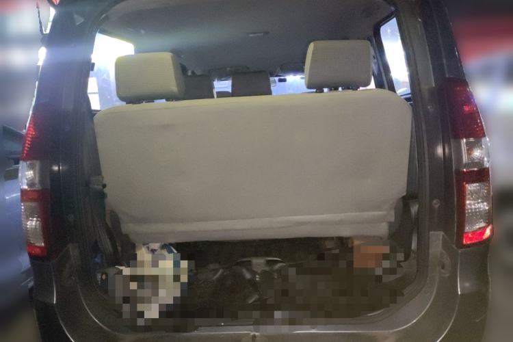 Used Wuling Hongguang 2014 1.5L Base Version Trunk