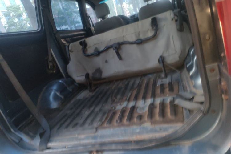 Used Wuling Hongguang 2014 1.5L Base Version Trunk