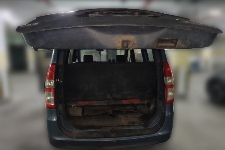 Used Wuling Hongguang 2014 1.2L Base Model China IV Trunk