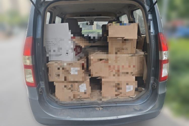 Used Wuling Hongguang 2014 1.5L S Standard Version Trunk