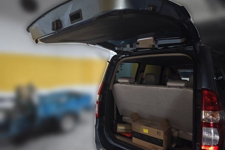 Used Wuling Hongguang 2014 1.5L Standard Version Trunk