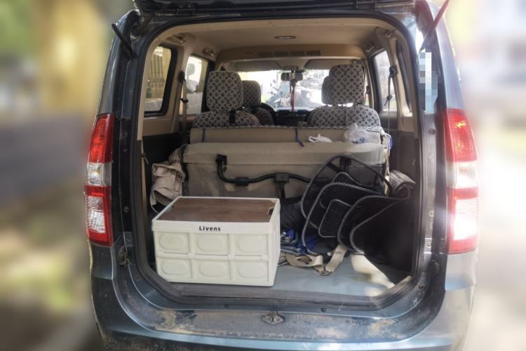 Used Wuling Hongguang 2014 1.5L Standard Version Trunk
