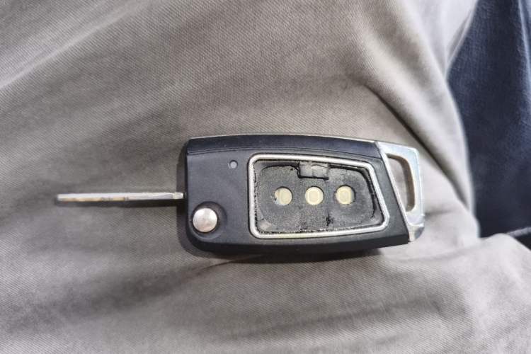 Used Wuling Hongguang 2014 1.2L Base Model China IV Vehicle Key