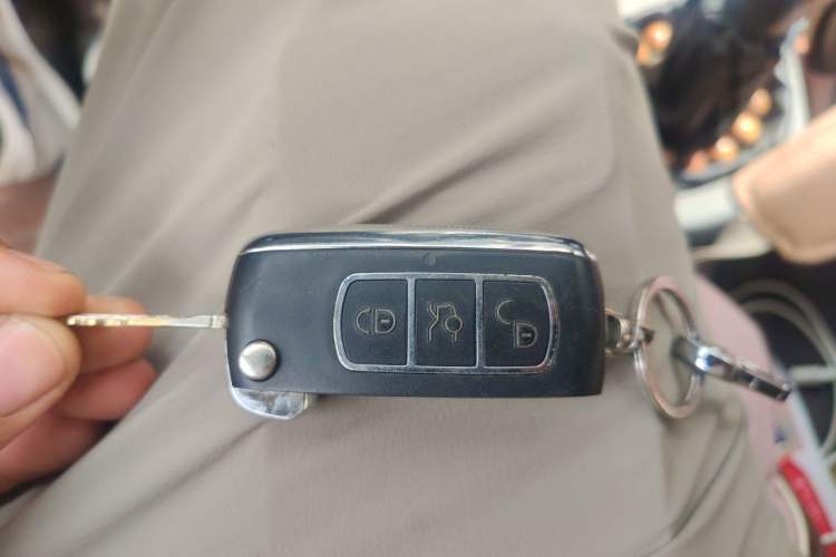 Used Wuling Hongguang 2014 1.2L Base Model China IV Vehicle Key