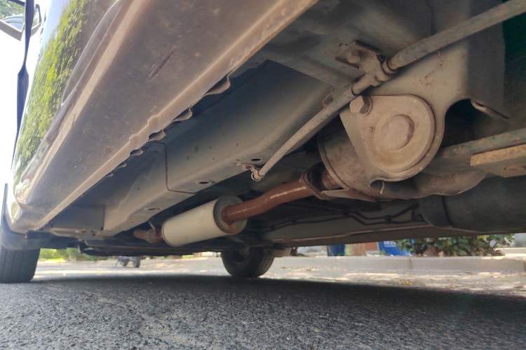 Used Wuling Hongguang 2014 1.5L Base Version Chassis Rear Left