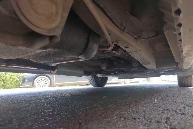 Used Wuling Hongguang 2014 1.5L Base Version Chassis Rear Right