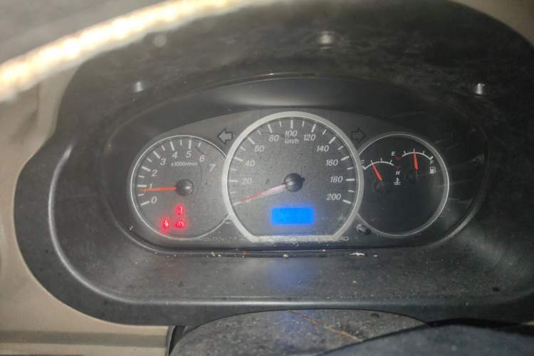 Used Wuling Hongguang 2014 1.2L Standard Model China IV Instrument Cluster