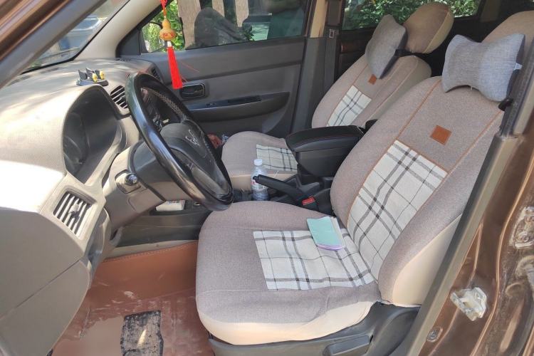 Used Wuling Hongguang 2014 1.5L Base Version Left Front Seat