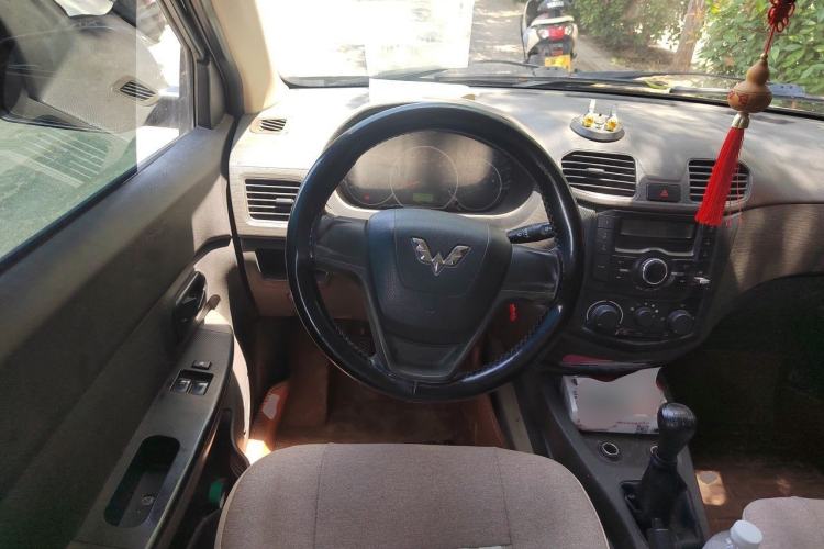 Used Wuling Hongguang 2014 1.5L Base Version Steering Wheel