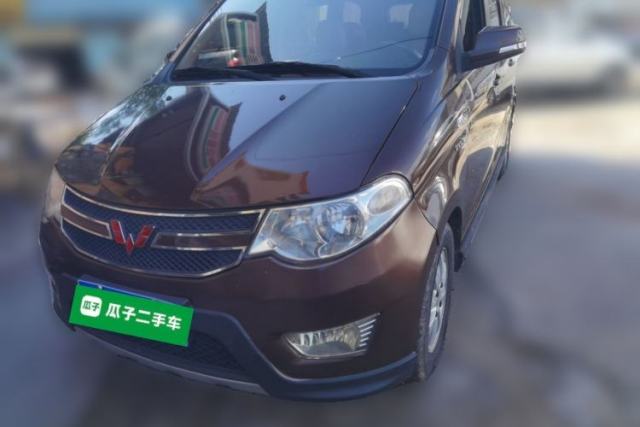 Wuling Hongguang 2014 1.5L S Comfort Model usado