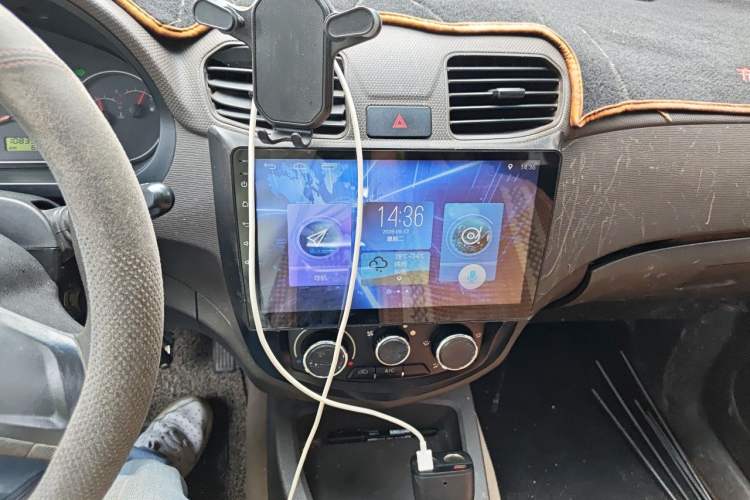 Used Wuling Hongguang 2014 1.5L Standard Version Audio And AC Panel