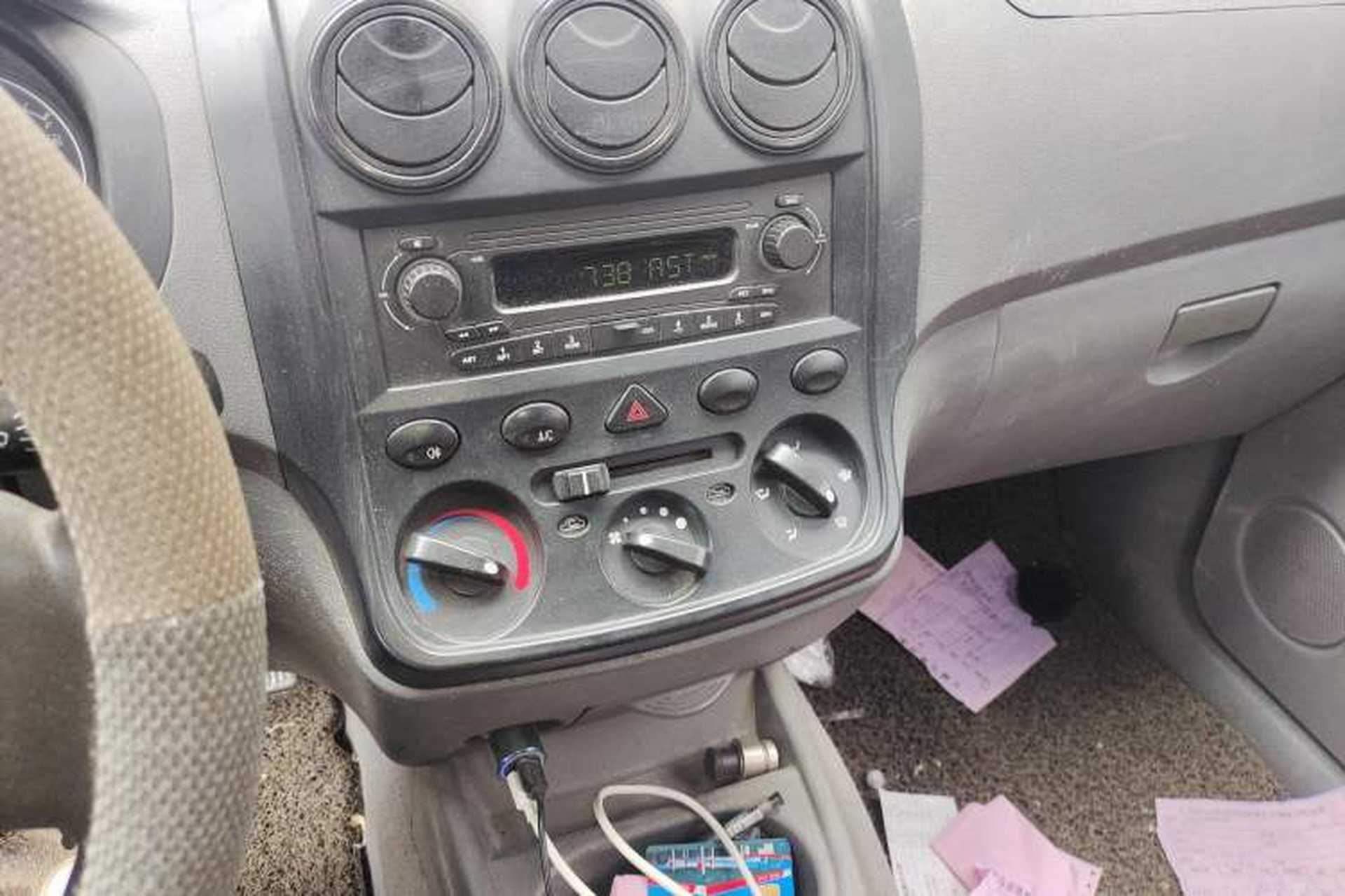 Used Wuling Hongguang 2014 1.2L Base Model China IV Audio And AC Panel