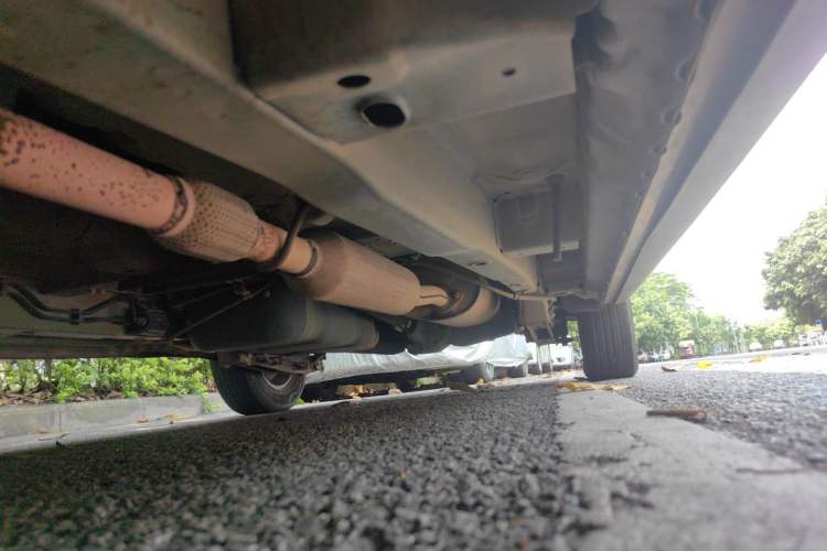 Used Wuling Hongguang 2014 1.5L S Luxury Model Chassis Front Left