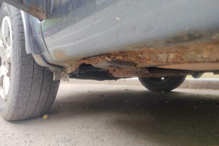 Used Wuling Hongguang 2014 1.2L Base Model China IV Chassis Front Left