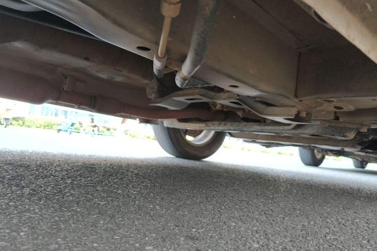 Used Wuling Hongguang 2014 1.2L S Standard Version China IV Standard Chassis Front Right