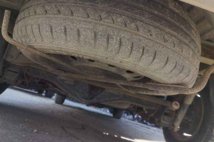 Used Wuling Hongguang 2014 1.5L S Comfort Model Chassis Rear