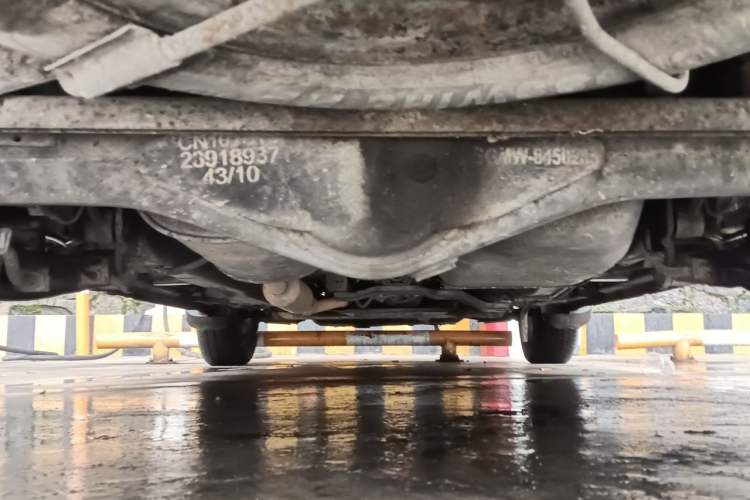 Used Wuling Hongguang 2014 1.5L S Standard Version Chassis Rear