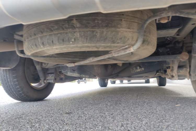 Used Wuling Hongguang 2014 1.5L S Comfort Model Chassis Rear